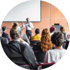 Descriptive image of classroom.